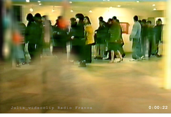 Julia_videoclip Radio France 0_00_22.jpg